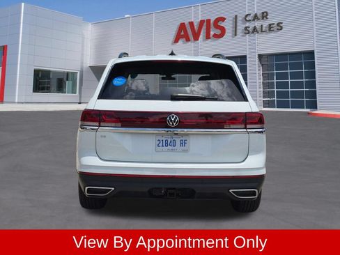 Used 2025 Volkswagen Atlas SE FWD image 7