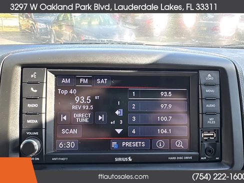 Used 2018 Dodge Grand Caravan SXT image 53