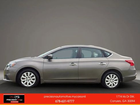 Used 2016 Nissan Sentra SV FWD image 3