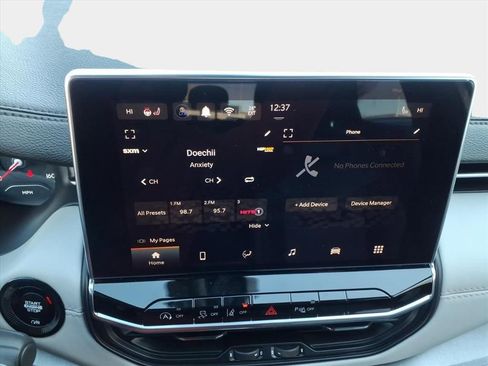 Used 2024 Jeep Compass Limited image 20