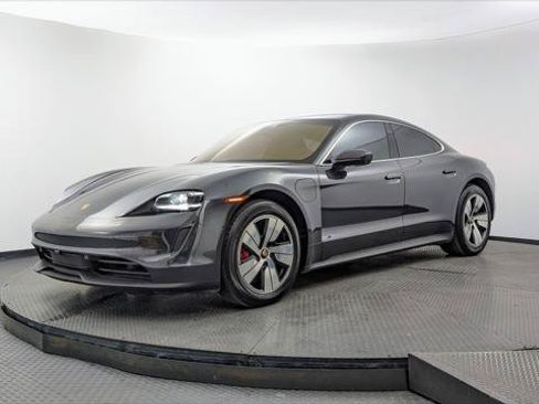 Used 2020 Porsche Taycan 4S AWD/4WD image 2