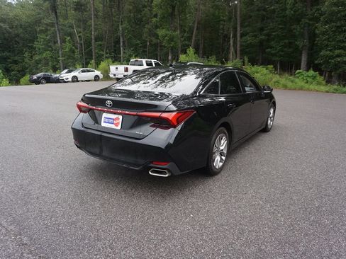 Used 2021 Toyota Avalon XLE FWD image 21