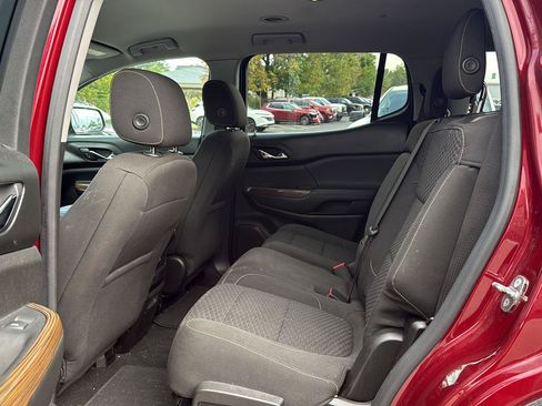 Used 2018 GMC Acadia SLE w/ Driver Alert Package I FWD image 10