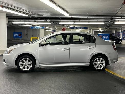 Used 2012 Nissan Sentra 2.0 SR FWD image 26