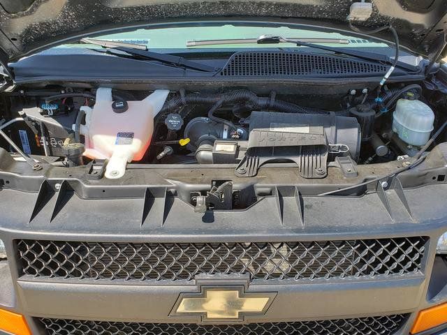 Used 2014 Chevrolet Express 1500 RWD image 26
