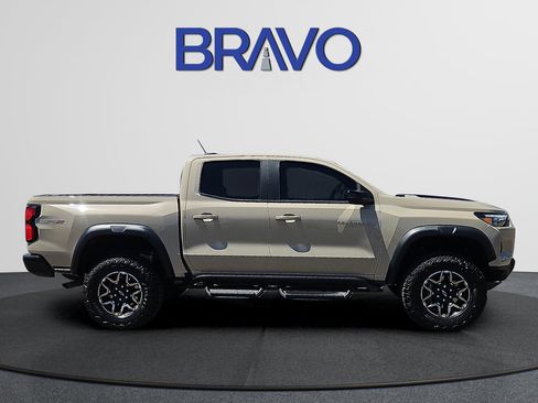 Used 2024 Chevrolet Colorado ZR2 w/ Safety Package AWD/4WD image 5
