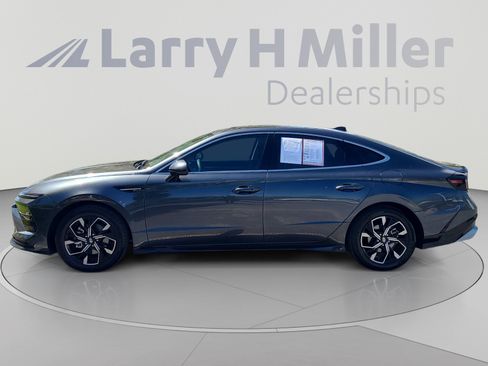 Used 2024 Hyundai Sonata SEL AWD/4WD image 2