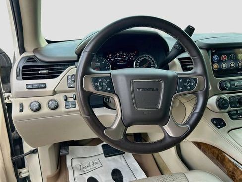Used 2015 GMC Yukon XL Denali w/ Touring Package AWD/4WD image 8