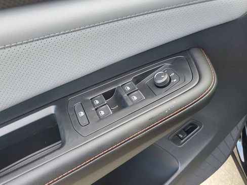 New 2026 Volkswagen Atlas Peak Edition image 22