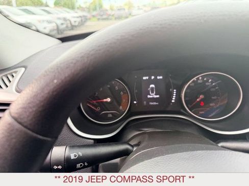 Certified 2019 Jeep Compass Sport FWD image 13
