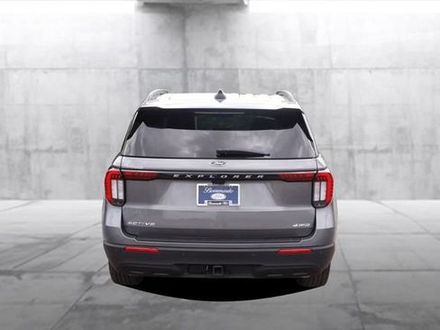 Certified 2025 Ford Explorer Active AWD/4WD image 6