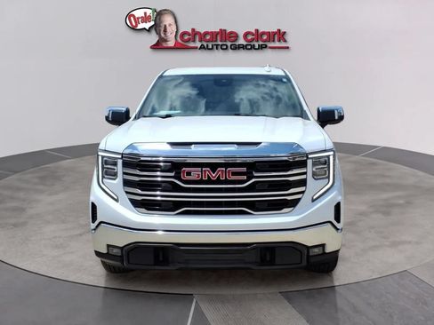 Used 2026 GMC Sierra 1500 SLT RWD image 9