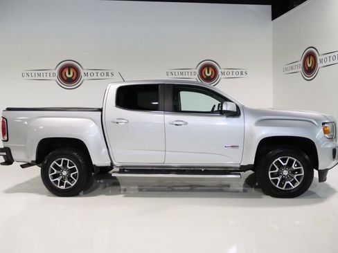 Used 2018 GMC Canyon All Terrain w/ Trailering Package image 5