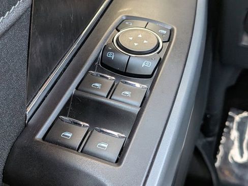 Used 2022 Ford F150 Lariat image 27