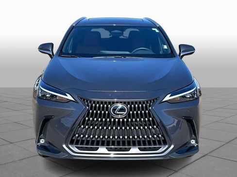 Used 2022 Lexus NX 250 Premium image 4