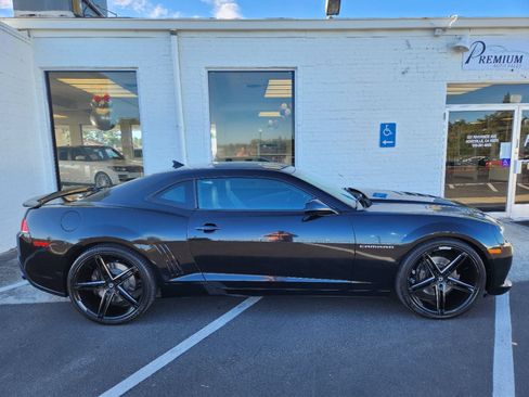 Used 2014 Chevrolet Camaro SS w/ RS Package RWD image 6