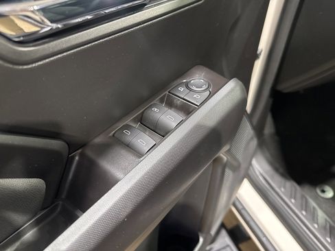 New 2026 GMC Canyon Elevation w/ Convenience Package image 19