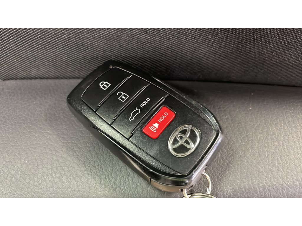 Used 2025 Toyota Camry LE FWD image 19