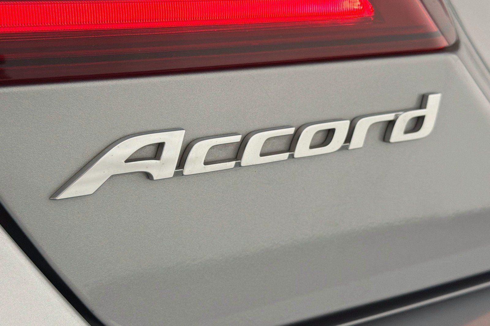 Used 2016 Honda Accord EX image 9