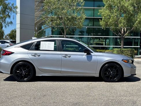 Certified 2025 Honda Civic Sport image 3