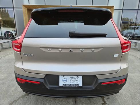 Used 2024 Volvo XC40 Recharge Ultimate w/ Protection Package Premier AWD/4WD image 6