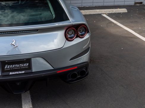 Used 2018 Ferrari GTC4Lusso T RWD image 29