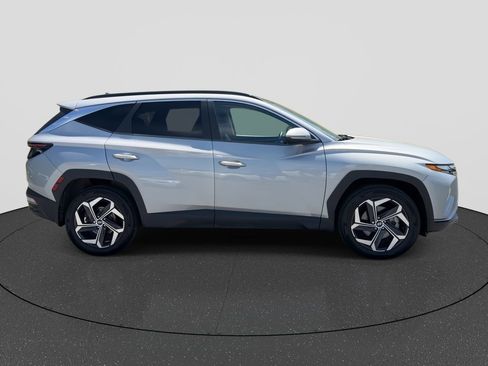 Certified 2022 Hyundai Tucson SEL w/ Cargo Package AWD/4WD image 9