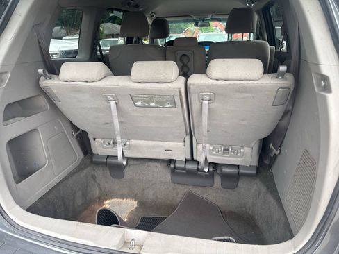 Used 2011 Honda Odyssey EX image 19