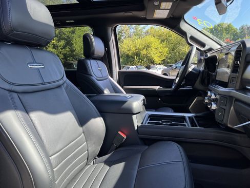 New 2026 Ford F250 Platinum w/ Tremor Off-Road Package image 27