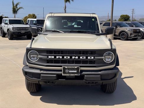 New 2026 Ford Bronco 2-Door AWD/4WD image 6
