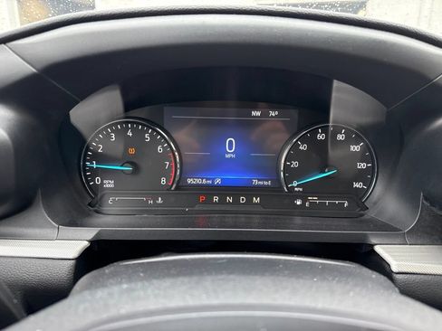 Used 2020 Ford Explorer XLT w/ Equipment Group 202A AWD/4WD image 10