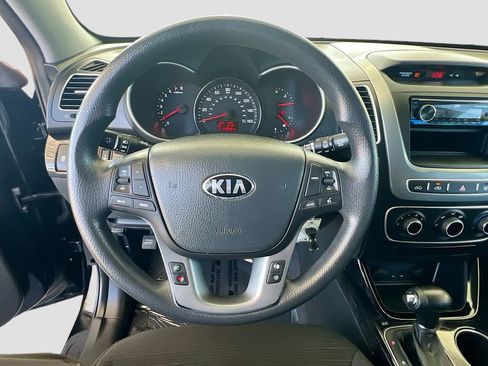 Used 2014 Kia Sorento LX FWD image 11
