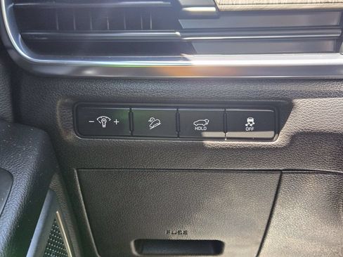 Certified 2024 Kia Telluride SX Prestige AWD/4WD image 24