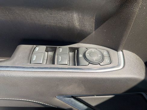 Used 2023 Chevrolet Silverado 1500 LT AWD/4WD image 15