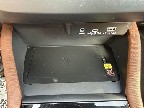 Used 2025 Subaru Forester Touring image 39