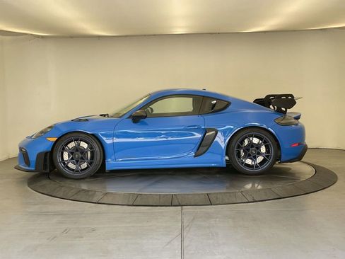 Certified 2025 Porsche 718 Cayman GT4 RS RWD image 2