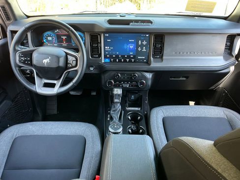 Used 2025 Ford Bronco Big Bend AWD/4WD image 13