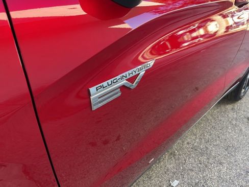 New 2025 Mitsubishi Outlander SE image 17