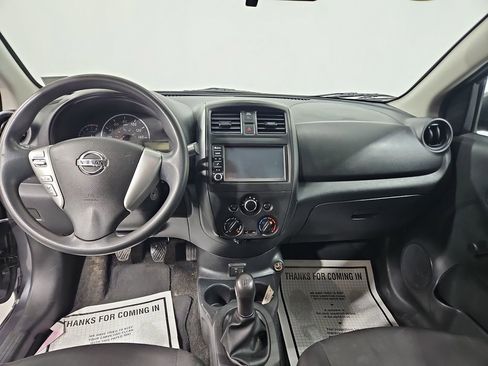 Used 2019 Nissan Versa S image 13