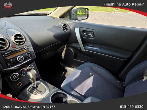 Used 2013 Nissan Rogue S image 9