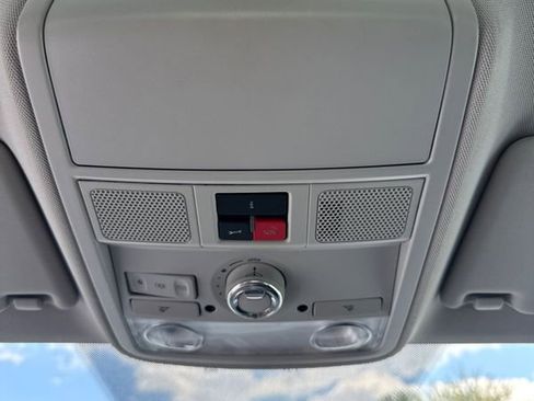 Used 2014 Volkswagen Jetta SEL image 23