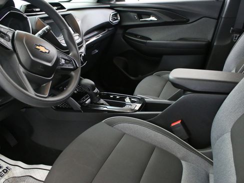 Certified 2023 Chevrolet TrailBlazer LT FWD image 23
