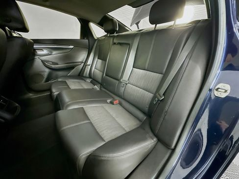 Used 2018 Chevrolet Impala LT image 24