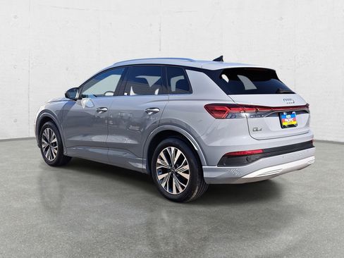 Certified 2024 Audi Q4 e-tron Premium image 7