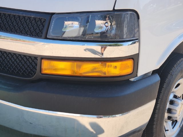 New 2026 Chevrolet Express 3500 w/ Power Convenience Package RWD image 15