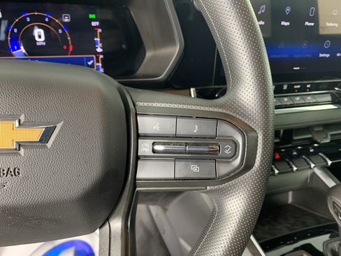 Used 2023 Chevrolet Colorado W/T RWD image 18