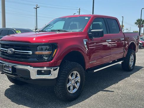 Used 2025 Ford F150 XLT w/ Equipment Group 301A Standard AWD/4WD image 11