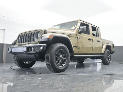 New 2026 Jeep Gladiator Sport image 51
