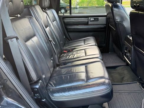 Used 2016 Ford Expedition Platinum image 14
