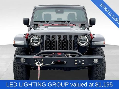 Used 2020 Jeep Gladiator Rubicon image 3